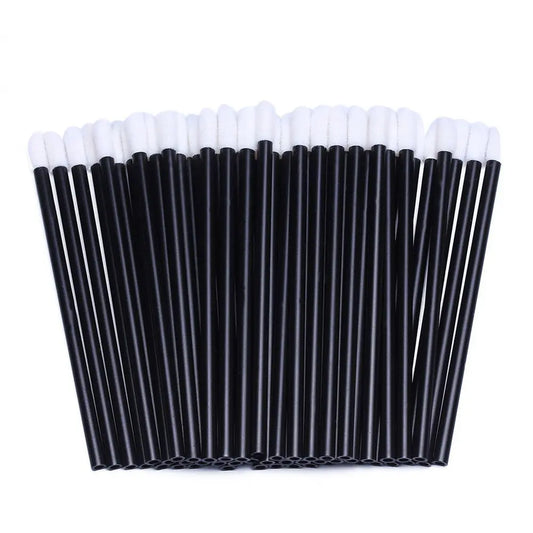 200 Pieces Disposable Lip Wands, Lip Brushes, Lipstick & Gloss Applicators Lint Free Makeup Applicator Brush Beauty Tool