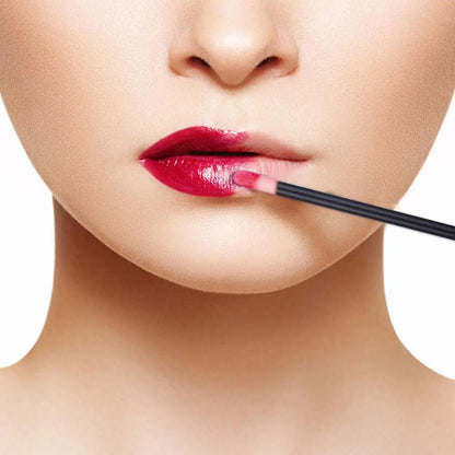 200 Pieces Disposable Lip Wands, Lip Brushes, Lipstick & Gloss Applicators Lint Free Makeup Applicator Brush Beauty Tool