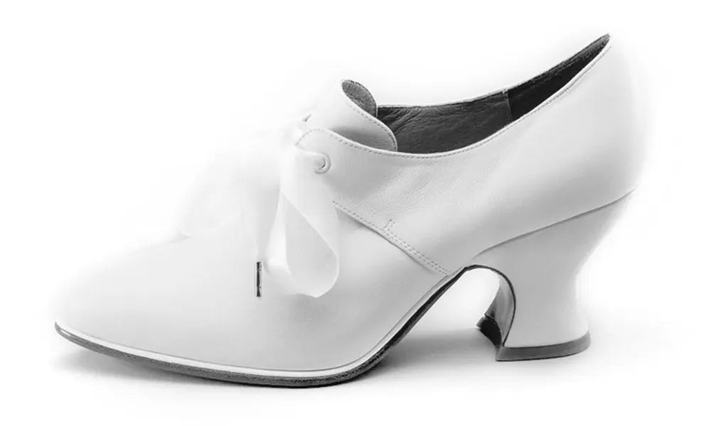 Pompadour 18th Century Leather Shoes (Ivory) American Duchess